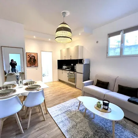 Joli 2 Pieces Avec Terrasse, Proche Apartamento Niza